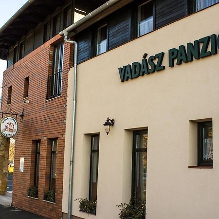 Vadasz Panzio Es Etterem Szombathely Exterior photo